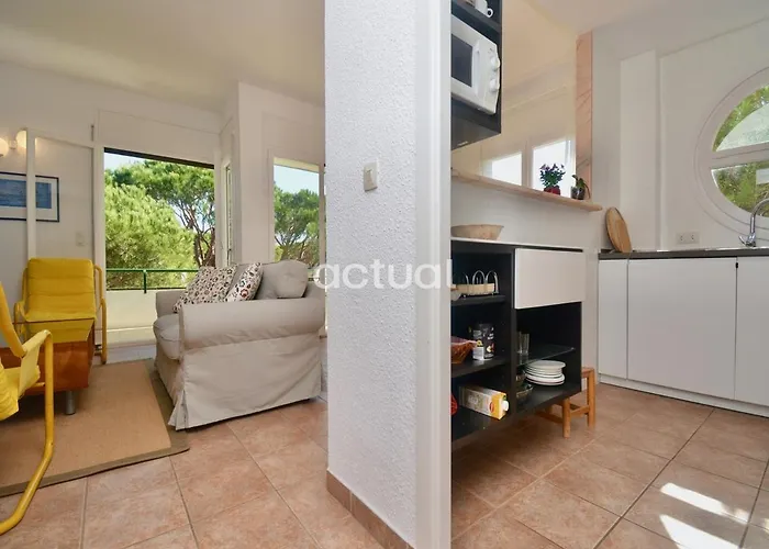 Velas 2-2 * פלטחה ד'ארו