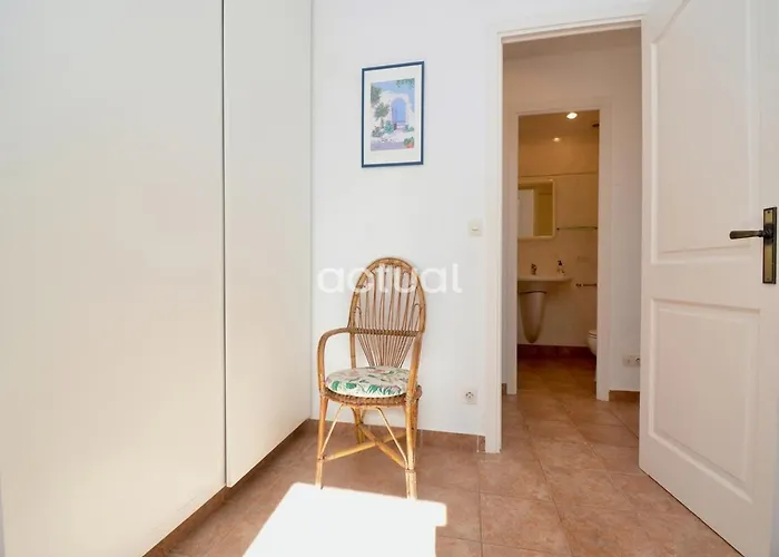 Velas 2-2 פלטחה ד'ארו